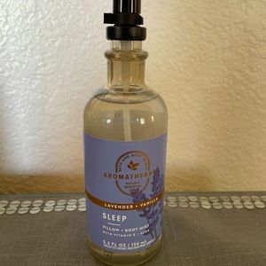 Bath and Body Works- Aromatherapy Sleep: Lavender and Vanilla